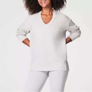SPANX Women's V-Neck Air Essentials Sweatshirt - Light Gray